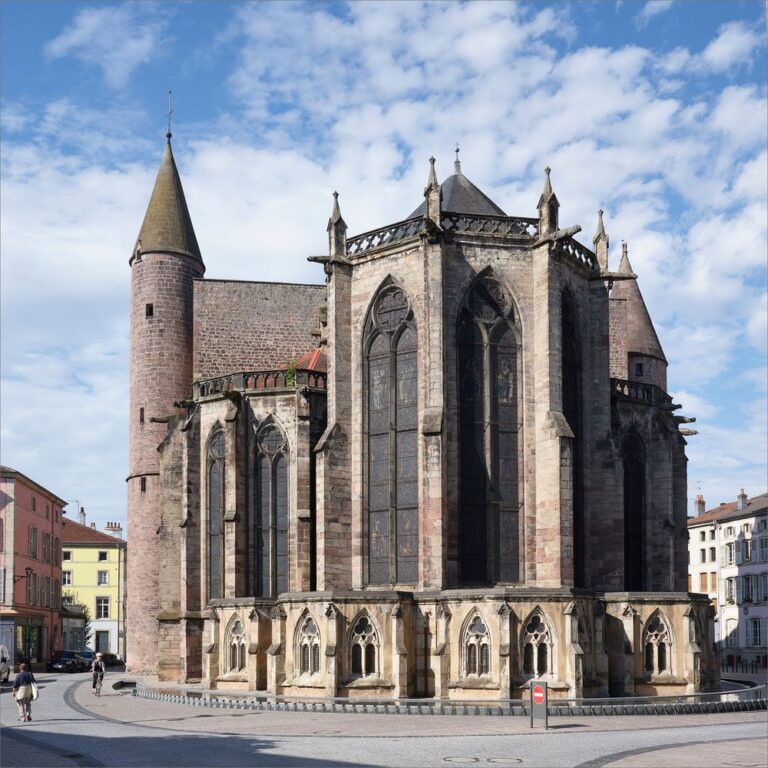 Basilique Saint-Maurice d’Épinal: A Medieval Collegiate Church and Minor Basilica