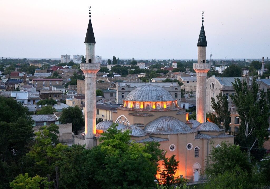 Juma-Jami Mosque: Yevpatoria’s Principal Friday Mosque 5 Juma-Jami Mosque