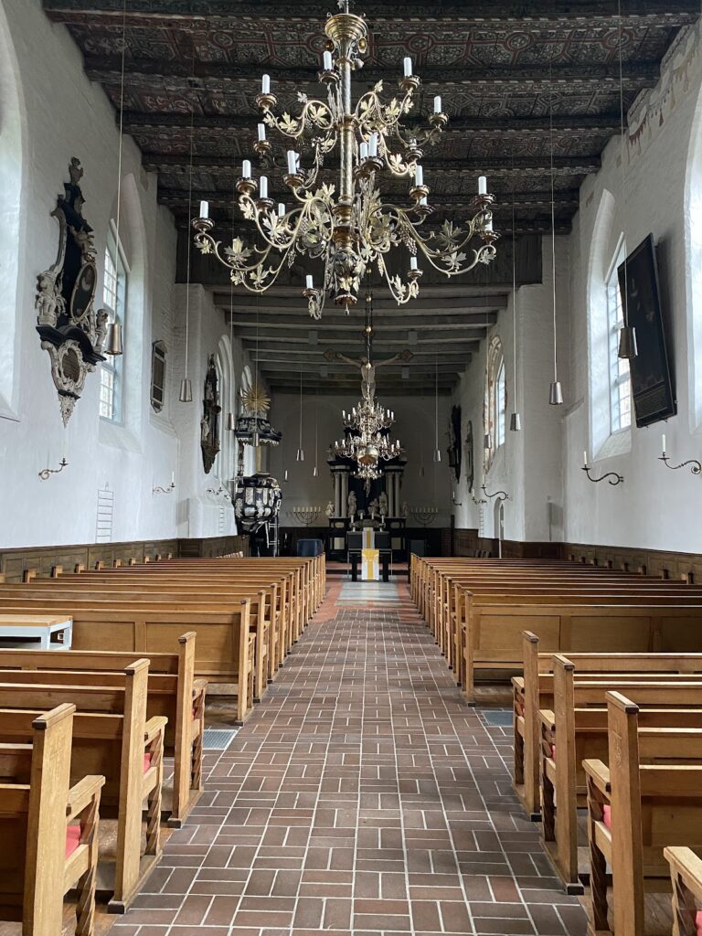 St. Lorenz: Evangelical Lutheran Church in Travemünde 3 St. Lorenz