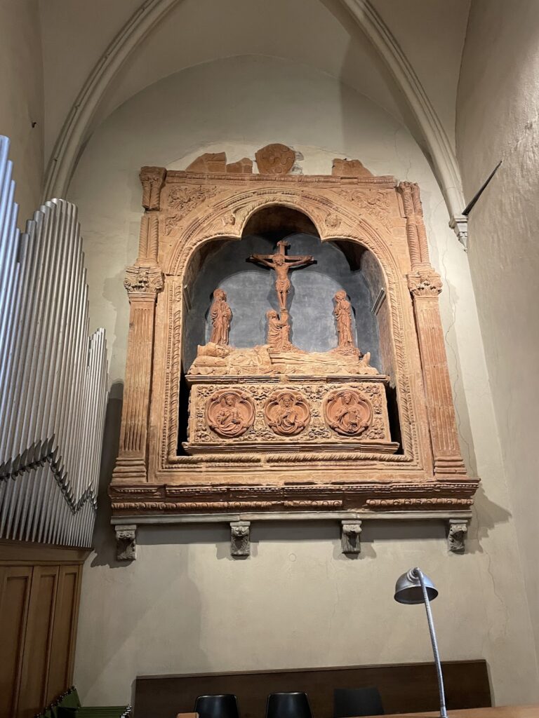 San Francesco, Arezzo: A Franciscan Church and Renaissance Art Museum 4 San Francesco, Arezzo