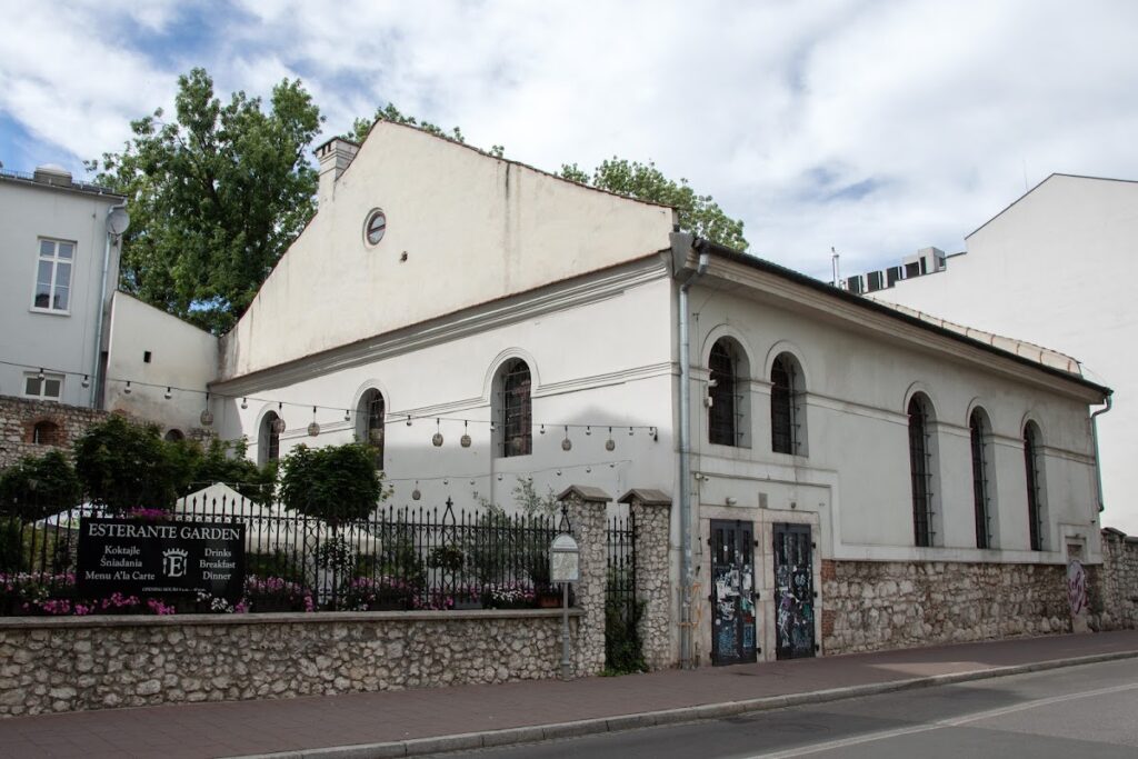Kupa Synagogue: A Baroque Synagogue in Kraków, Poland 2 Kupa Synagogue
