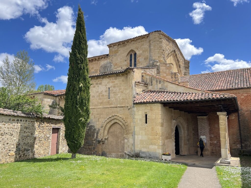 Monastery of Santa María la Real, Gradefes