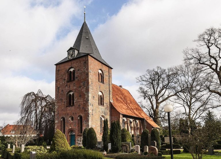 St. Georg, Lübeck: A Brick-Gothic Village Church