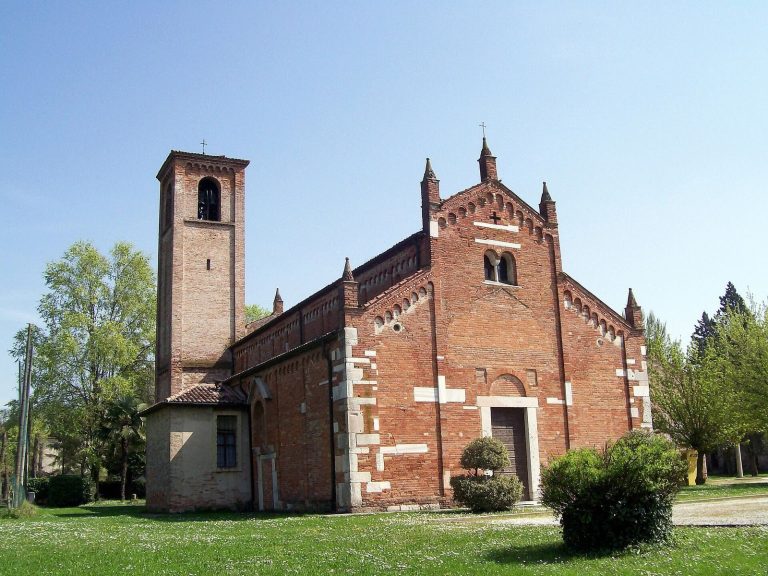 Santa Maria Maggiore: A Romanesque Parish Church in Gazzo Veronese