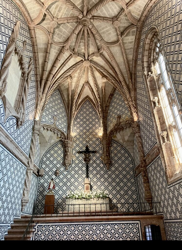 Church of the Monastery of Jesus of Setúbal: A Manueline Convent Church in Portugal 3 Church of the Monastery of Jesus of Setúbal