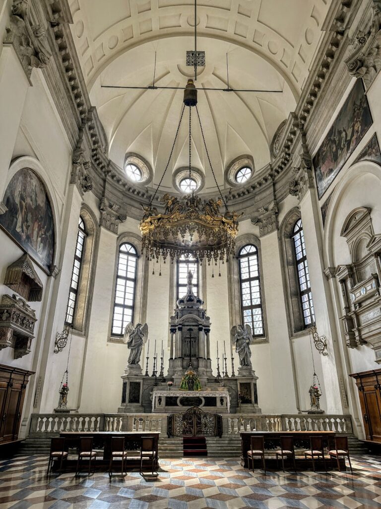 Padua Baptistery: Cathedral Baptistery and Fourteenth-Century Fresco Cycle in Italy 4 Padua Baptistery