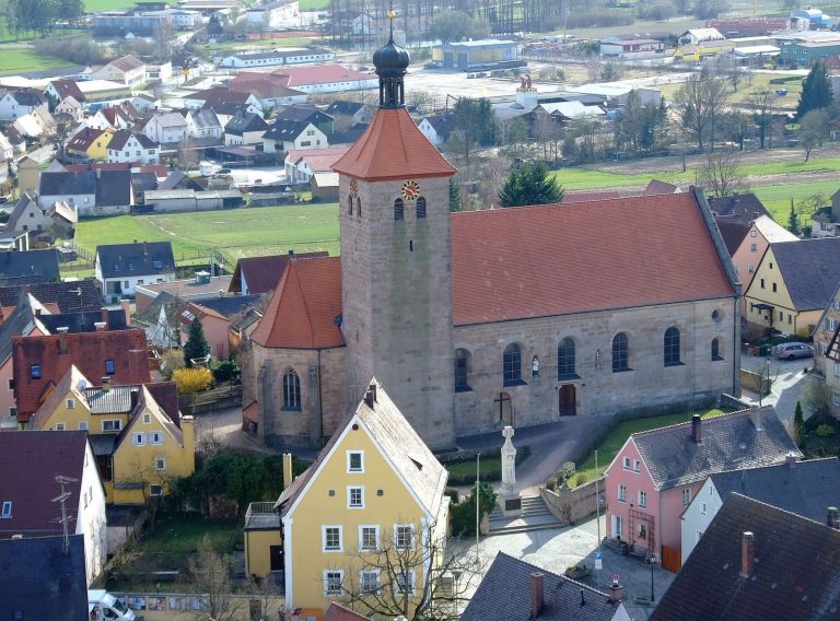 St. Jakobus (Abenberg): A Roman Catholic Parish Church in Germany