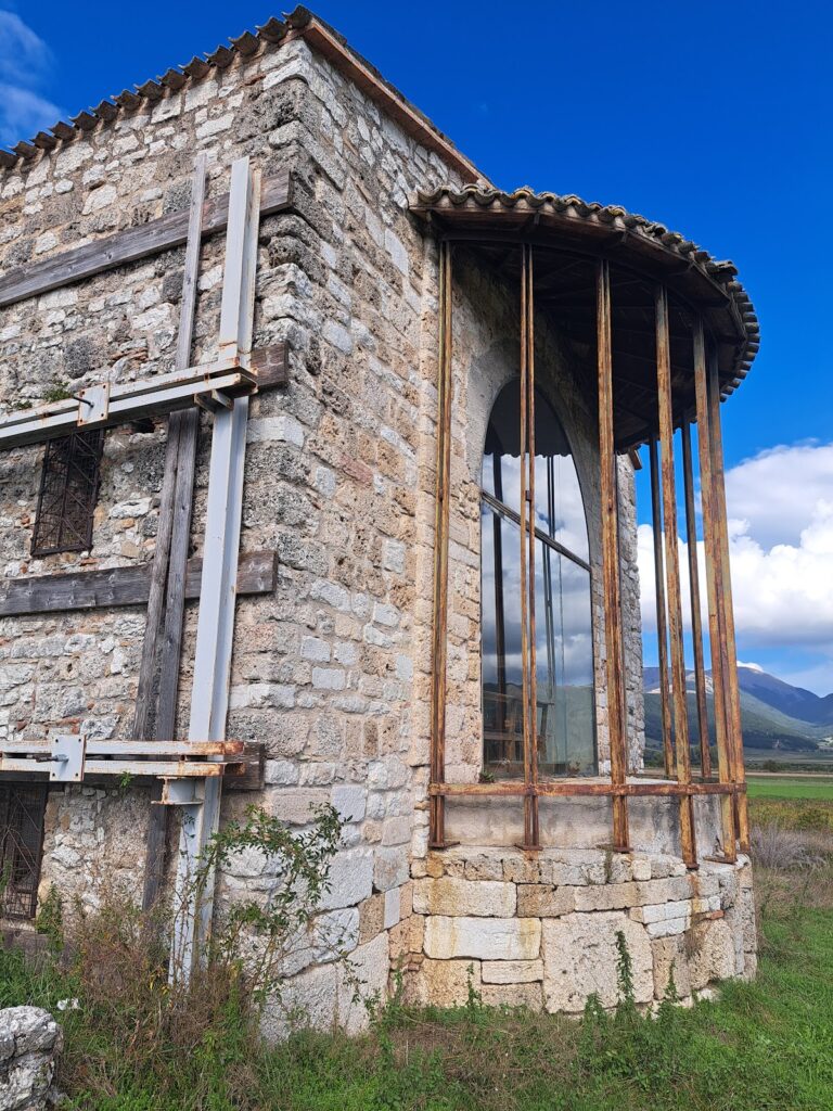 Santa Maria di Pistia: A Proto-Romanesque Sanctuary on the Site of Plestia 2 Santa Maria di Pistia