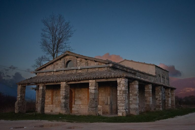 Santa Maria di Pistia: A Proto-Romanesque Sanctuary on the Site of Plestia
