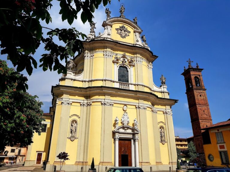 Santa Maria Assunta Church: The Parish Church of Cologno al Serio