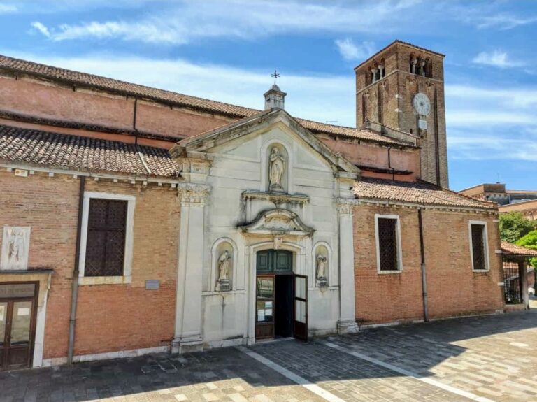 San Nicolò dei Mendicoli: A Medieval Parish Church in Venice
