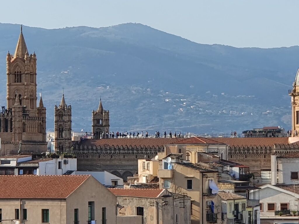 San Nicolò all'Albergheria: A Historic Catholic Church in Palermo 2 San Nicolò all'Albergheria