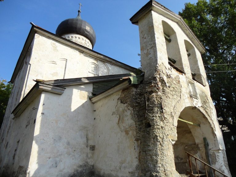 Church of Saint George so Vzvoza, Pskov: A Fifteenth-Century Orthodox Parish Church
