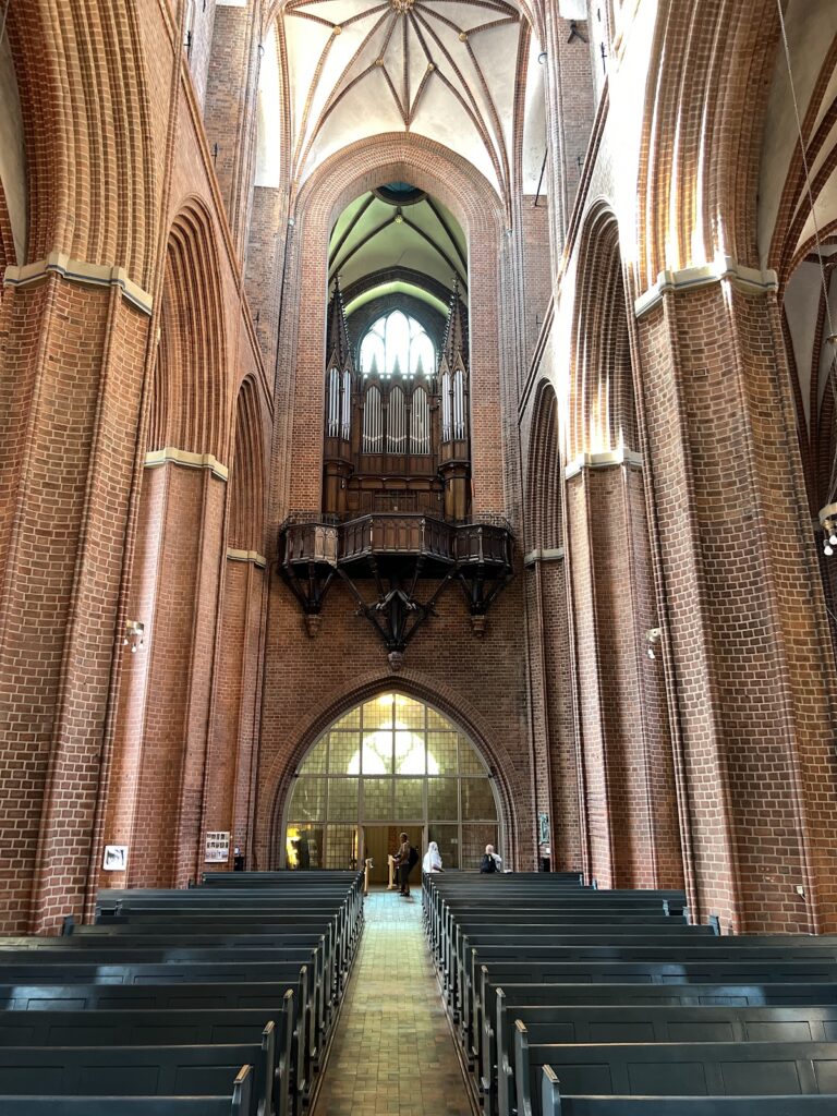 St. Nicolai: A Brick Gothic Parish Church in Lüneburg 3 St. Nicolai