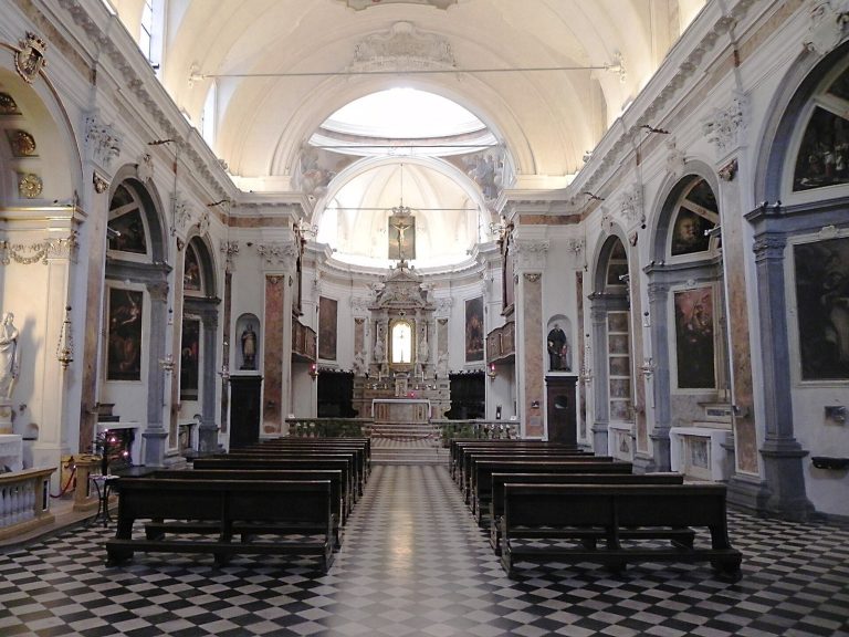 San Pancrazio: A Historic Roman Catholic Church in Bergamo