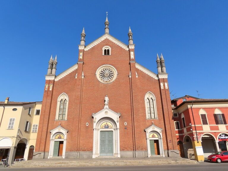 Basilica of Santa Maria delle Grazie: Gothic Church and Minor Basilica in Cortemaggiore