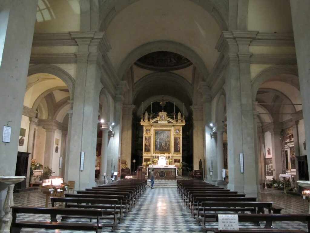 Badia delle Sante Flora e Lucilla, Arezzo: A Benedictine Abbey Church 3 Badia delle Sante Flora e Lucilla, Arezzo