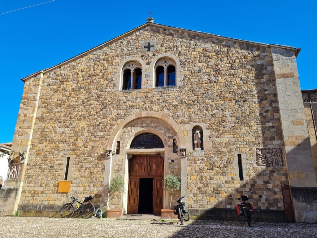 Santa Maria Assunta: A Lombard and Romanesque Pieve in Fornovo di Taro 2 Santa Maria Assunta
