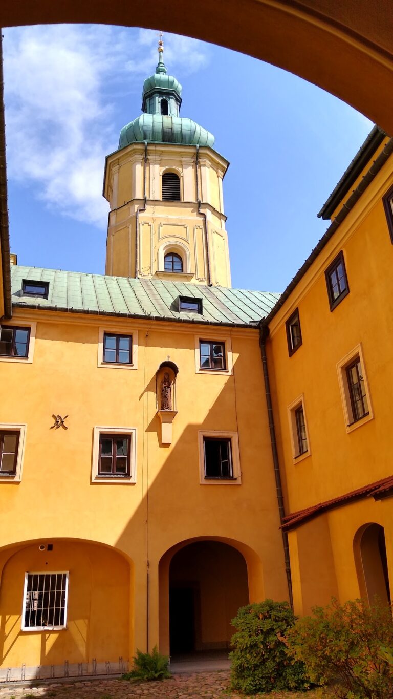St. Martin’s Church: An Augustinian and Baroque Church in Warsaw