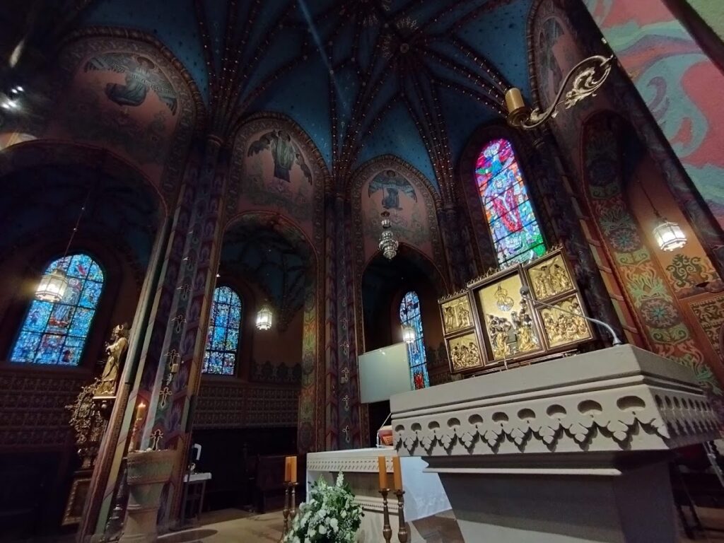 Church of St. Adalbert: A Historic Gothic Parish Church in Poznań 3 Church of St. Adalbert