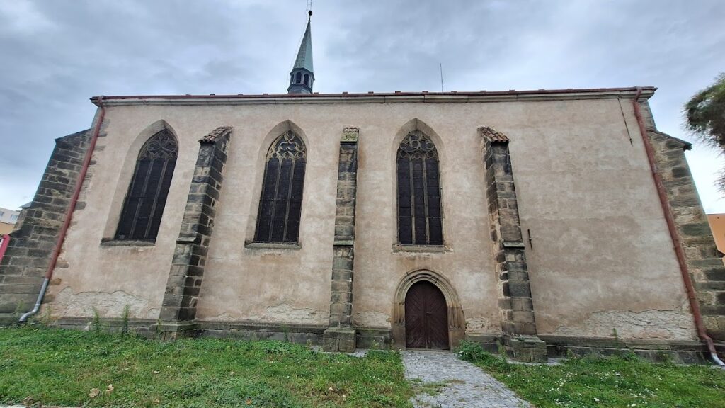 Church of Saint Catherine of Alexandria in Chrudim: A Gothic-Renaissance Hall Church 2 kostel svaté Kateřiny Alexandrijské (Chrudim)