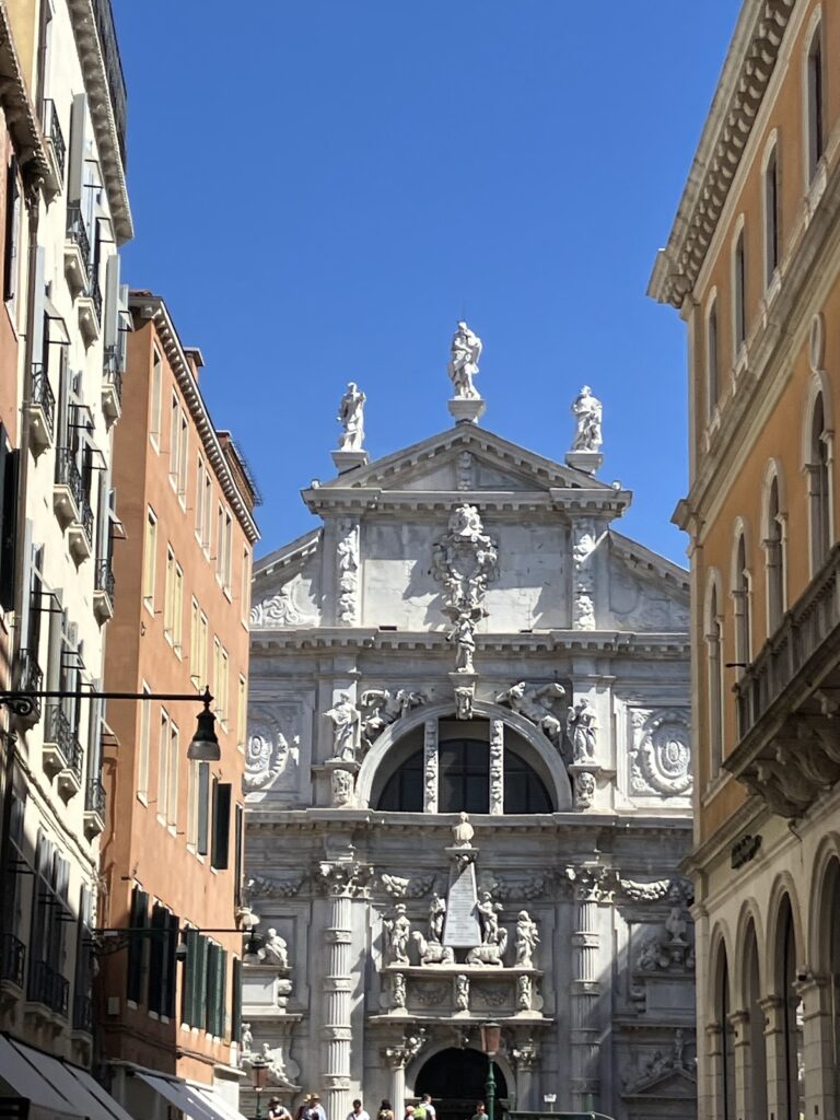 San Moisè: A Baroque Parish Church in Venice