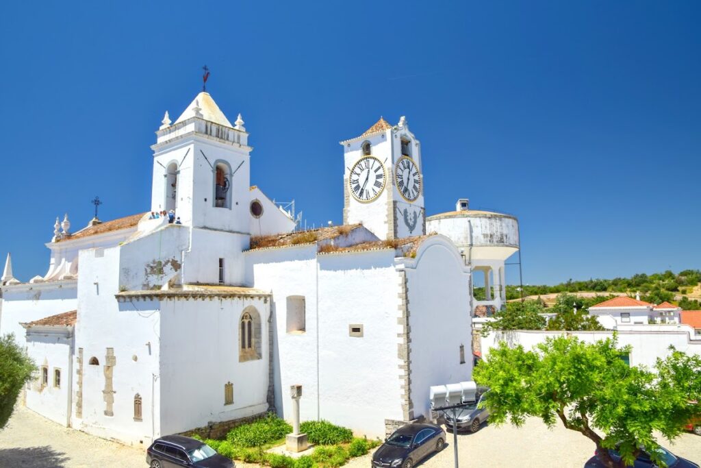 Igreja Paroquial de Santa Maria: Tavira’s Principal Parish Church 2 Igreja paroquial de Santa Maria