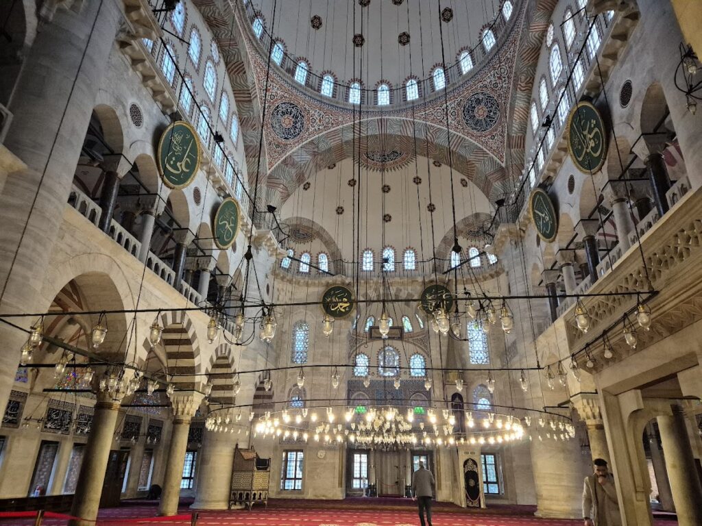 Kılıç Ali Pasha Mosque: An Ottoman Mosque and Imperial Complex in Istanbul 2 Kılıç Ali Pasha Mosque