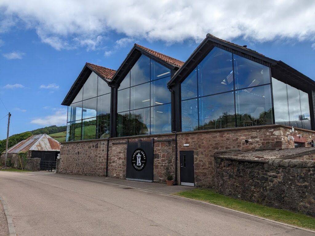 Lindores Abbey: A Medieval Tironensian Monastery in Scotland 2 Lindores Abbey