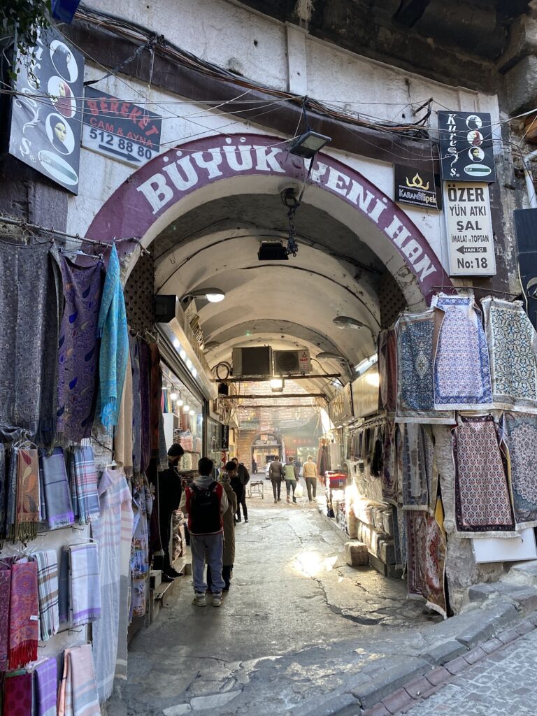 Büyük Yeni Han: An Ottoman Commercial Caravanserai in Istanbul