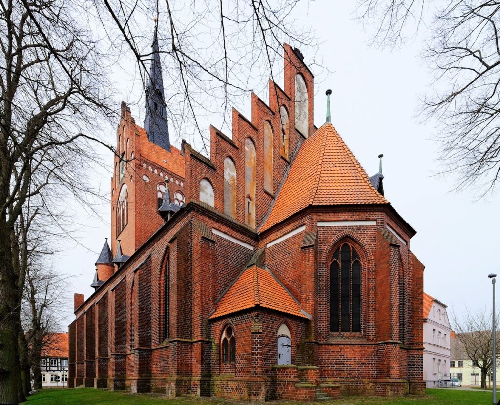 Usedom Abbey: A Medieval Premonstratensian Monastery in Germany 2 Usedom Abbey