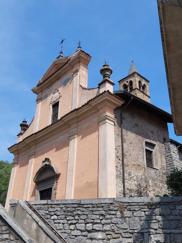 Church of Santa Maria Assunta: A Historic Parish Church in Esine, Italy 2 Church of Santa Maria Assunta