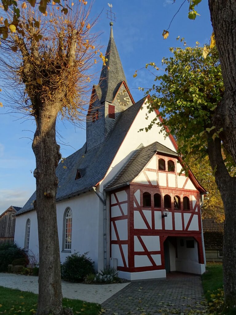 Evangelische Kirche Dornholzhausen: A Protestant Parish Church in Germany