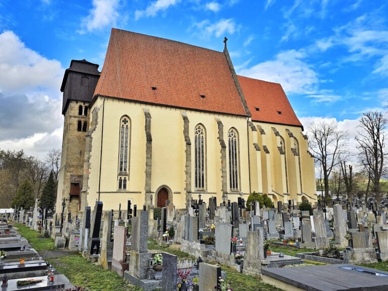 Church of Saint Giles: A Romanesque and Gothic Cemetery Church in Milevsko