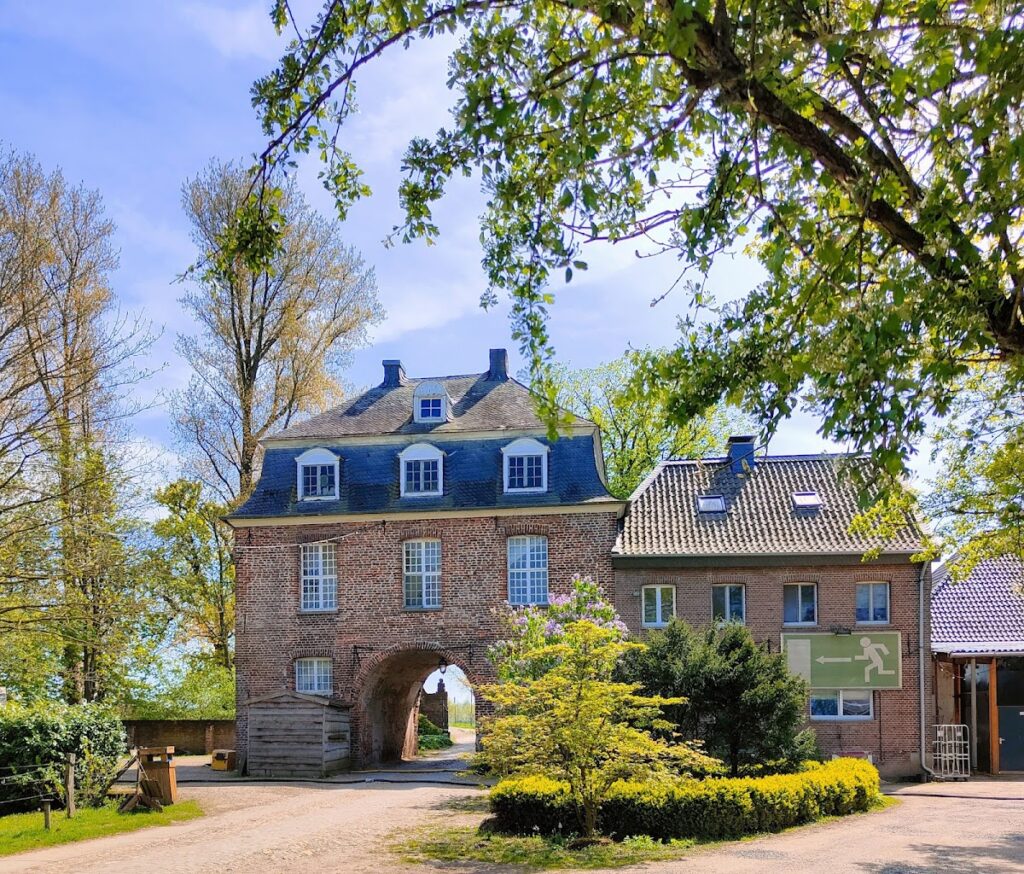Kloster Graefenthal: A Cistercian Nuns’ Abbey in Germany 2 Kloster Graefenthal