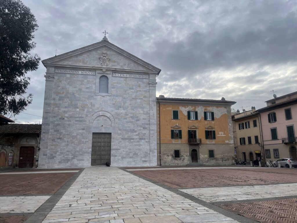 San Francesco: A Franciscan Church in Pisa 2 San Francesco