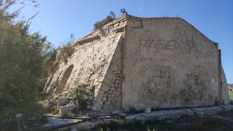 Chapel of San Mikiel Is-Sanċir: A Medieval Chapel in Malta