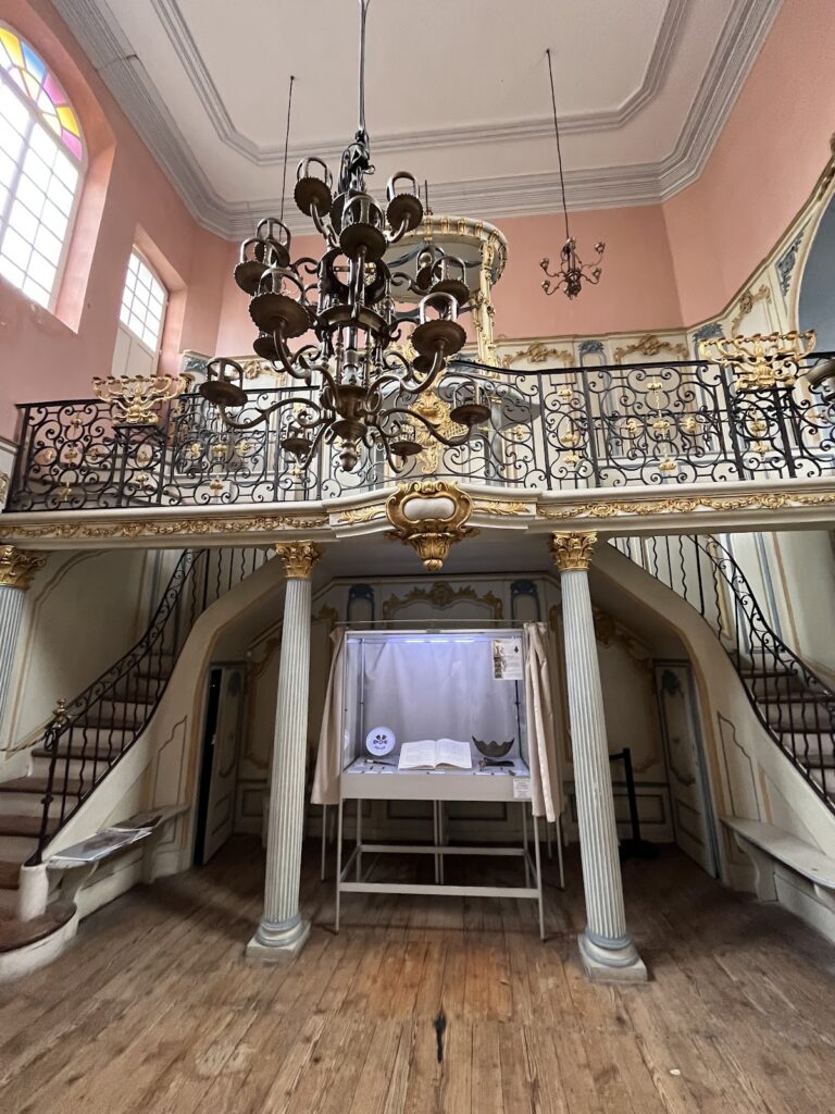 Synagogue of Cavaillon: A Preserved Jewish Communal and Cultural Site in France 2 synagogue of Cavaillon