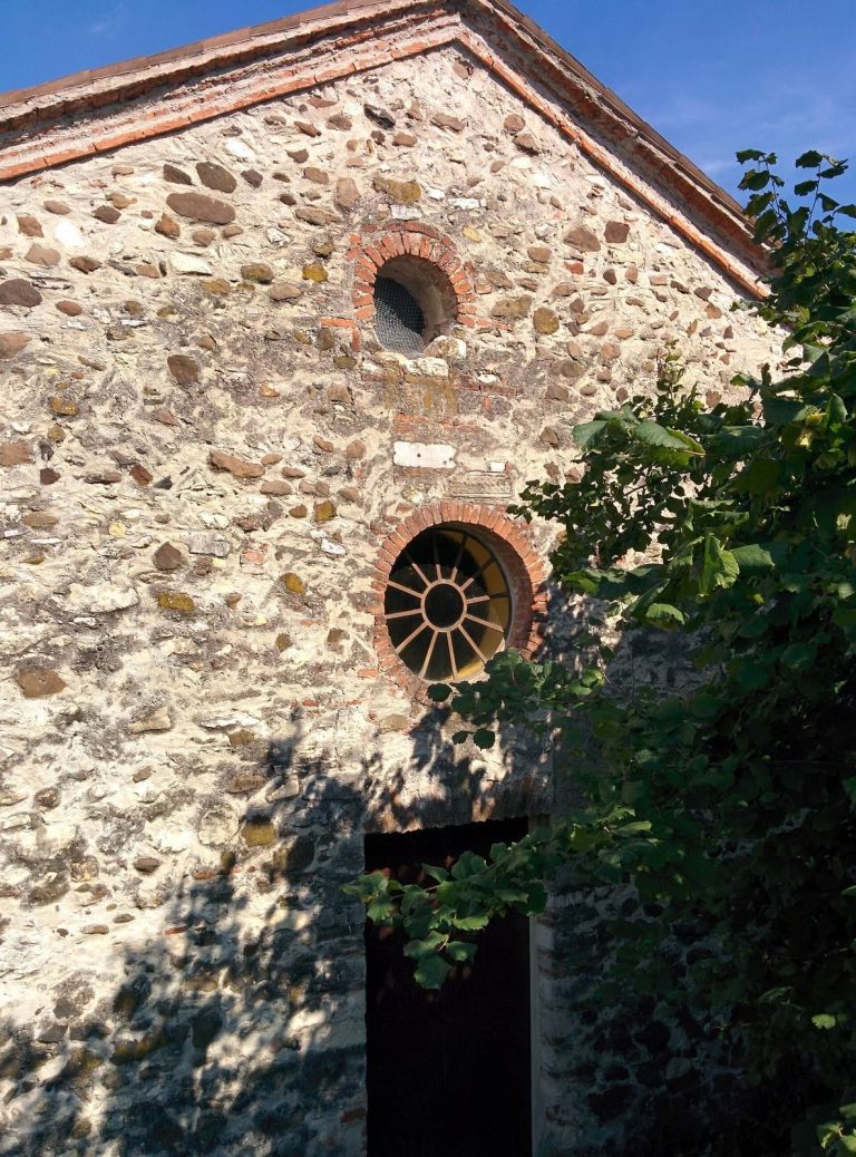 San Lorenzo: A Romanesque Church in Castelnovo, Italy