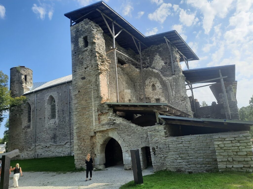 Padise Abbey: A Fortified Cistercian Monastery in Estonia 4 Padise Abbey