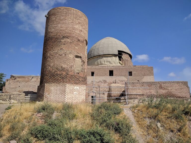 Jome Mosque: A Seljuk-Era Friday Mosque in Ardabil, Iran