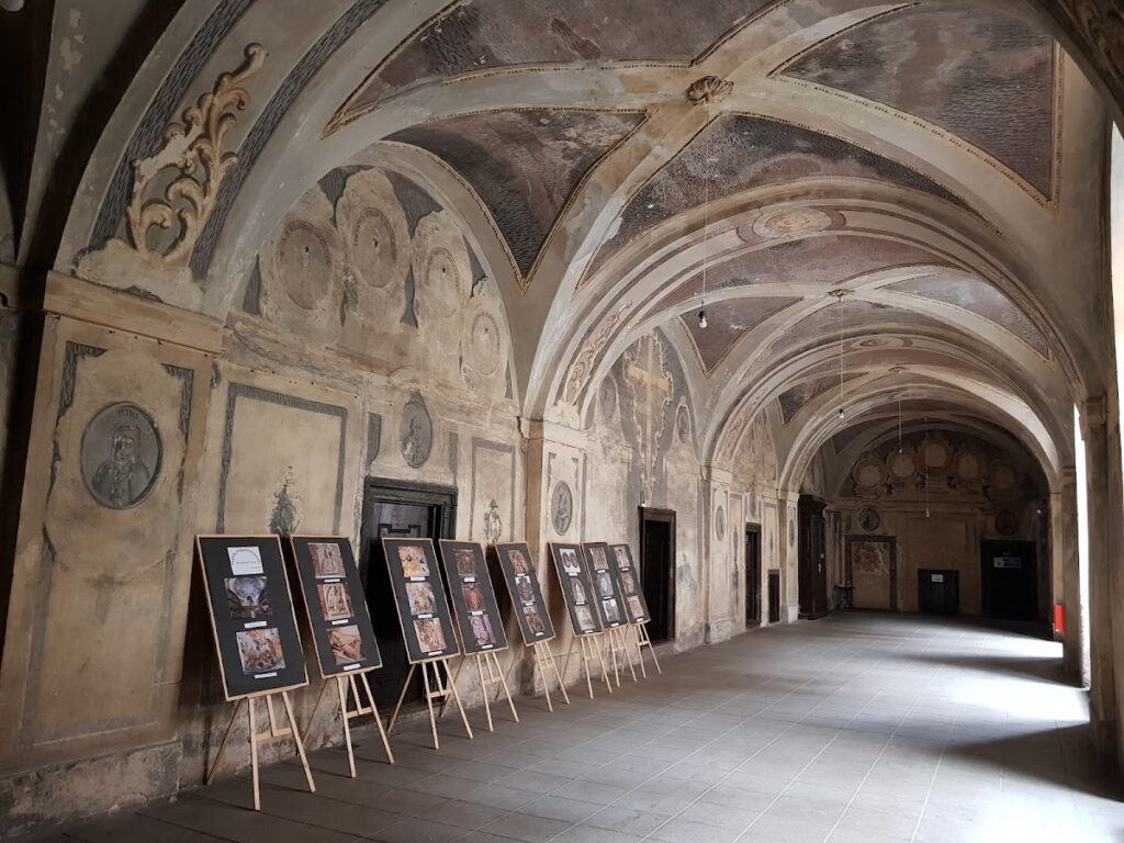 Former Augustinian Monastery in Żagań: A Medieval Collegiate Monastery 2 Former Augustinian Monastery in Żagań