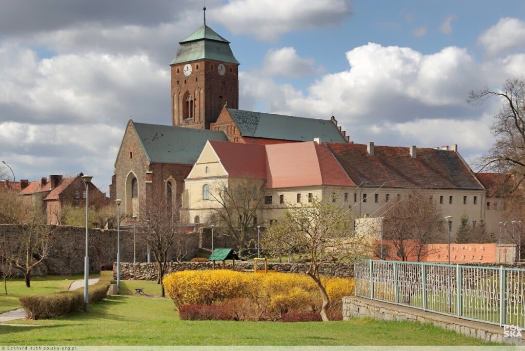 Former Augustinian Monastery in Żagań: A Medieval Collegiate Monastery 3 Former Augustinian Monastery in Żagań
