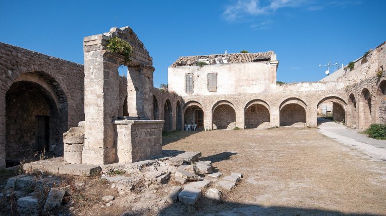 Abbey of Santa Maria a Mare: A Medieval Monastic and Fortified Complex in Italy
