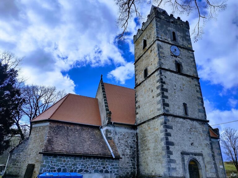 St Nicholas Church in Kotliska: A Late Gothic–Renaissance Church in Poland