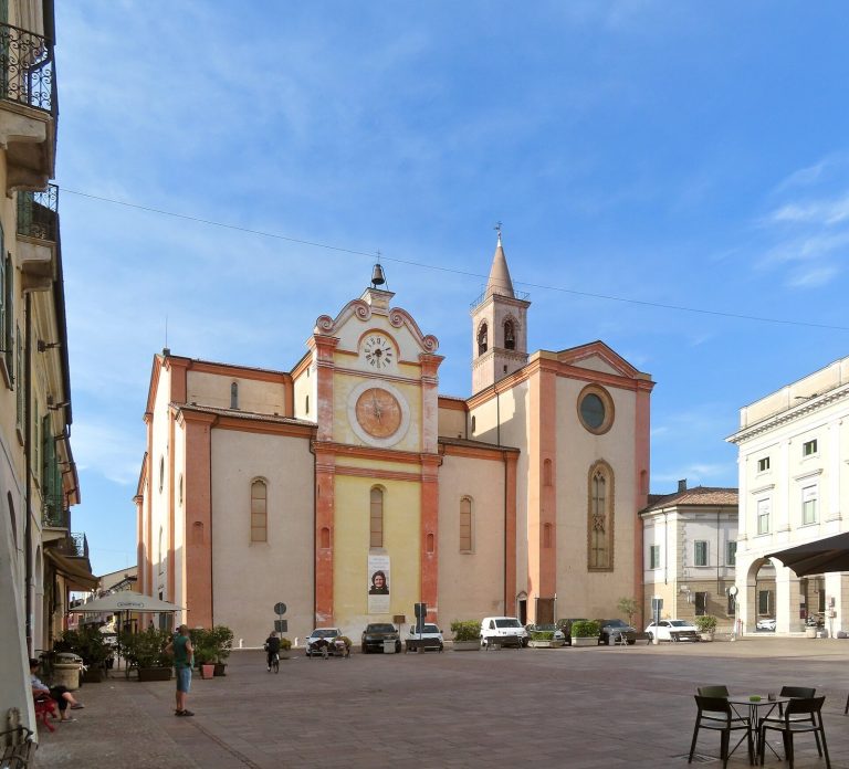 Chiesa di Sant’Andrea: Parish and Former Cathedral Church of Asola