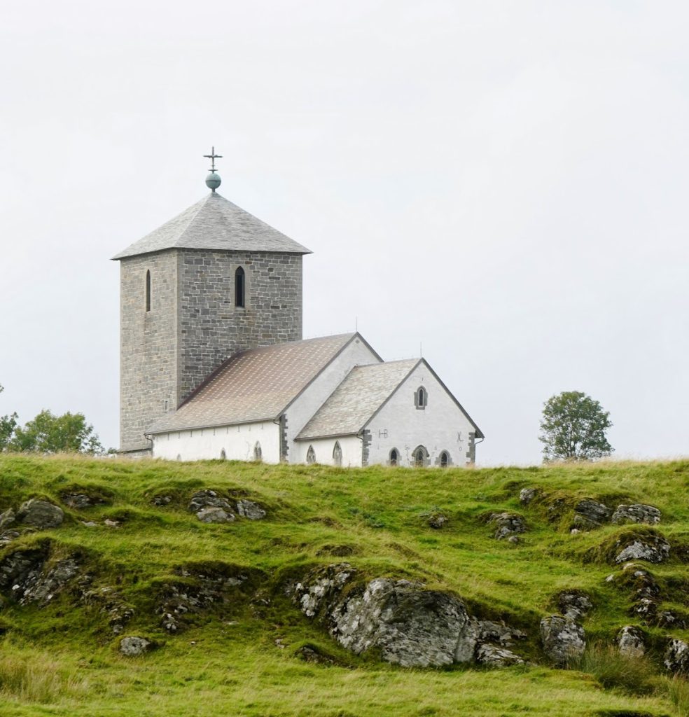 Church of Avaldsnes: A Medieval Royal Chapel in Norway 2 Church of Avaldsnes