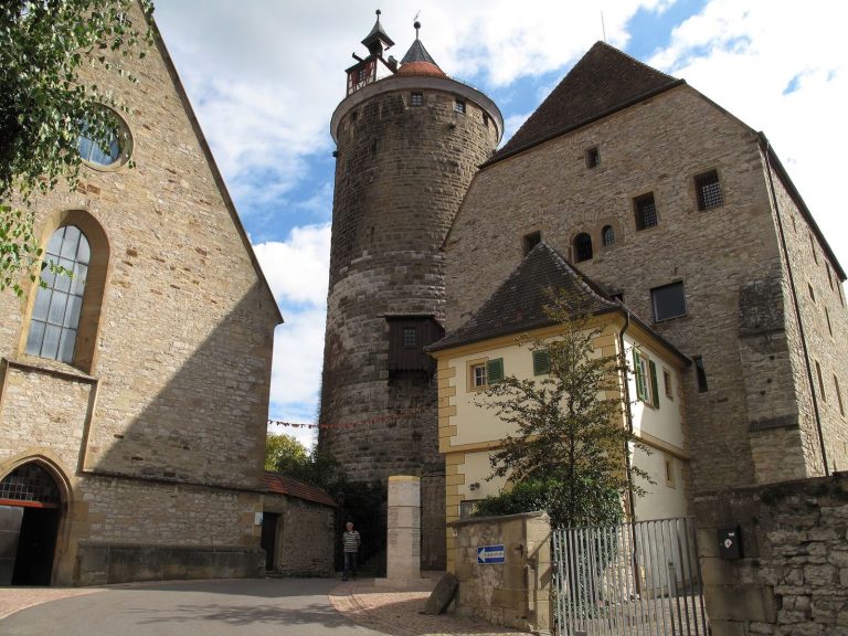 Evangelische Stadtkirche: Gothic Parish Church in Besigheim, Germany