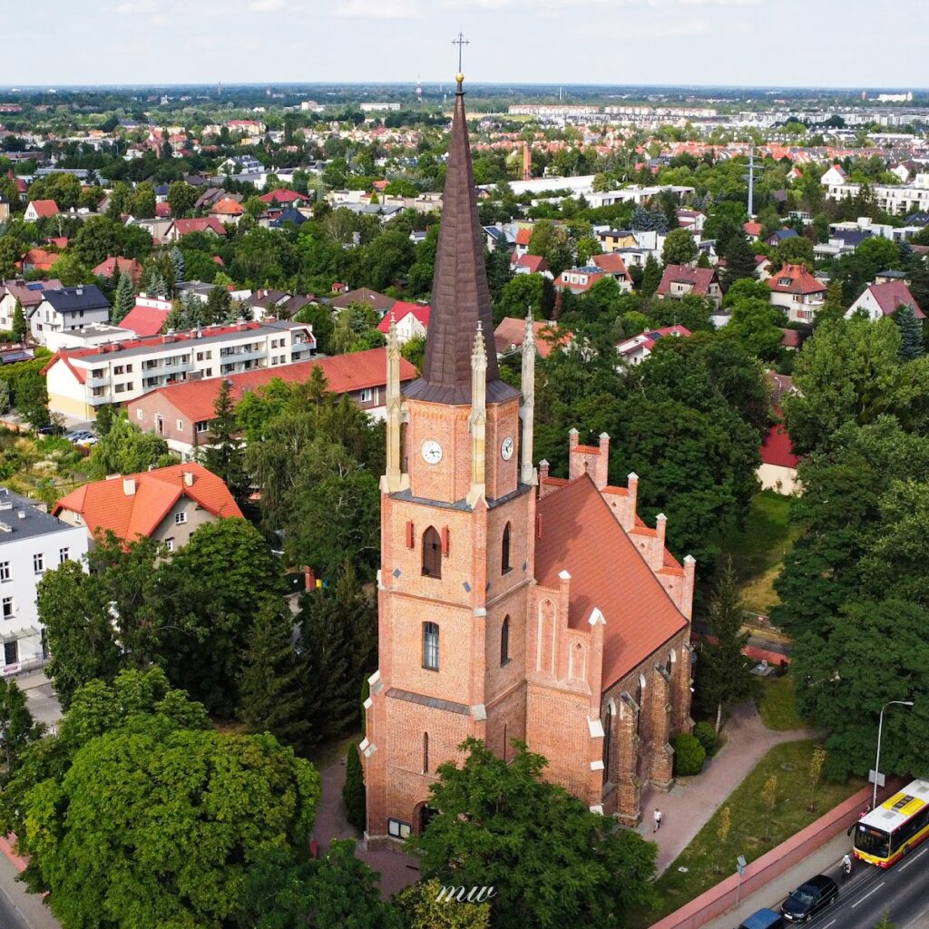 Church of the Assumption in Wrocław Ołtaszyn: A Gothic Roman Catholic Parish Church 1 Church of the Assumption in Wrocław Ołtaszyn