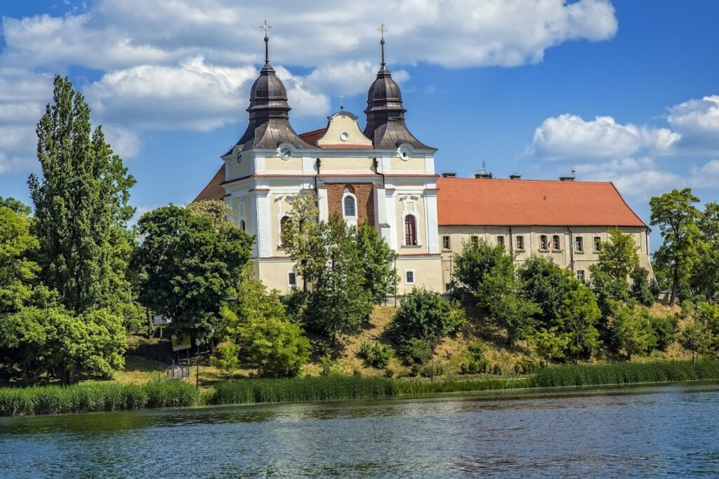 Benedictine Monastery in Mogilno: A Medieval Monastic Complex in Poland 2 Benedictine monastery in Mogilno